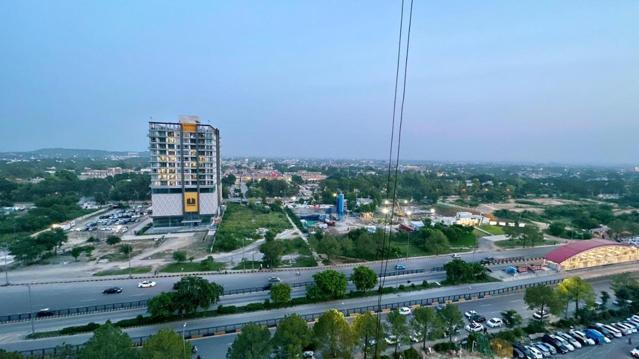 Centaurus Heights Apartment Islamabad Luaran gambar