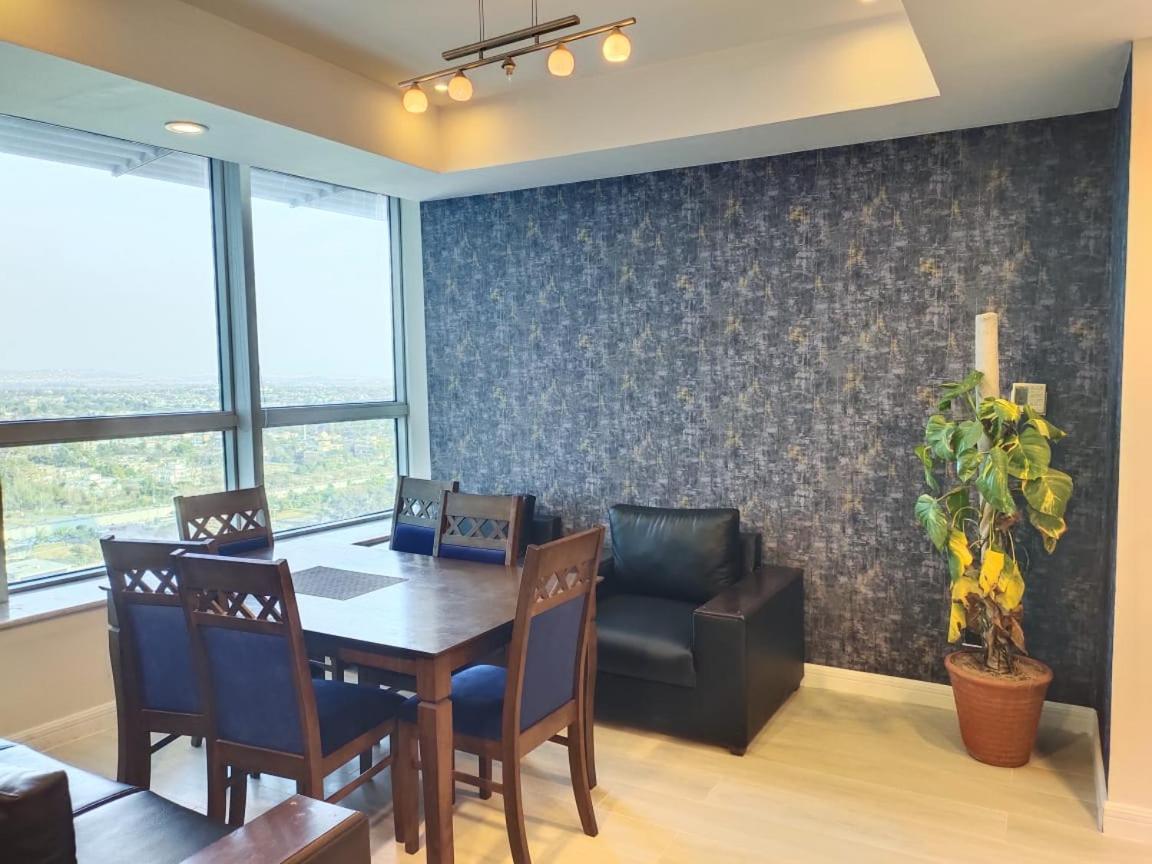 Centaurus Heights Apartment Islamabad Luaran gambar